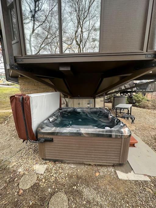 The Escape Pod Cheat Lake, Morgantown, Hot Tub, 2Bed, 2Bath Villa Exterior photo